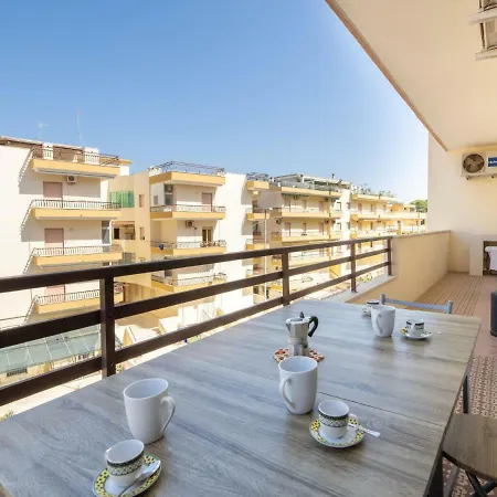 Locazione Turistica Zaffiro Apartment